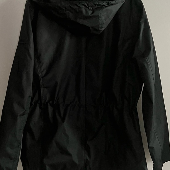 3 New Windbreaker Jackets - Picture 9 of 10